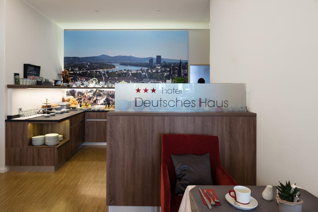 Hotel Deutsches Haus Bonn Esterno foto